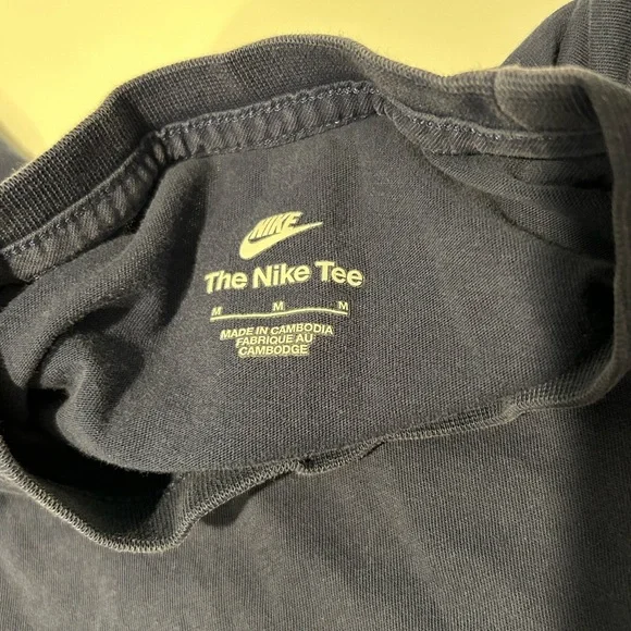 Nike T Shirt Bundle *Lot of 2* - Picture 4 of 10